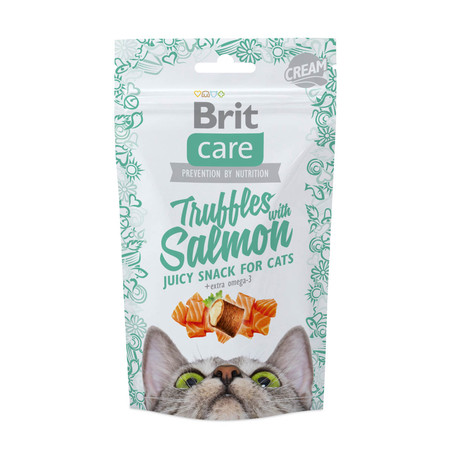 Brit Care лакомство для кошек Truffles Salmon подушечки с лососем 50 г